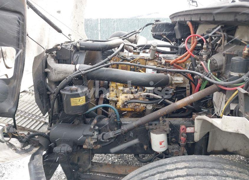 Photo 9 of 2001 Freightliner Fl70 FL70 (VIN 1FVABTAK91HF61047)