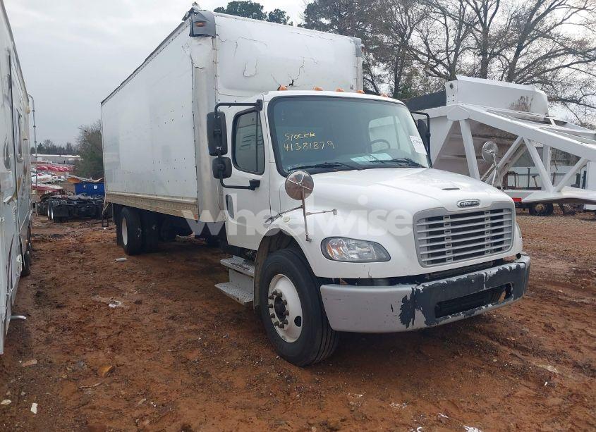 2017 Freightliner M2 106 (VIN 1FVACWDT4HHJB2090) main photo
