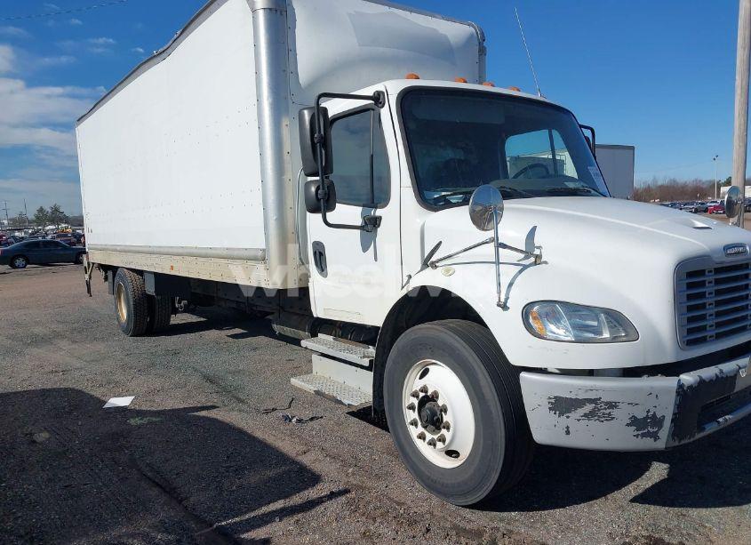 2017 Freightliner M2 106 (VIN 1FVACWDT4HHJB2137) main photo