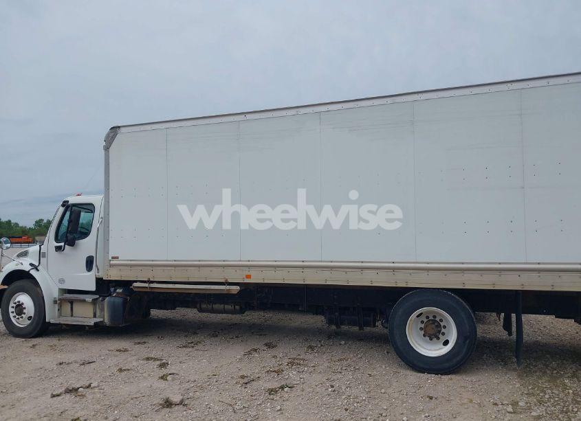 Photo 14 of 2016 Freightliner M2 106 MEDIUM DUTY (VIN 1FVACWDTXGHHB6048)