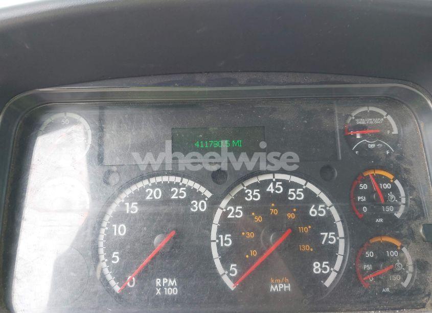 Photo 5 of 2016 Freightliner M2 106 MEDIUM DUTY (VIN 1FVACWDTXGHHB6048)