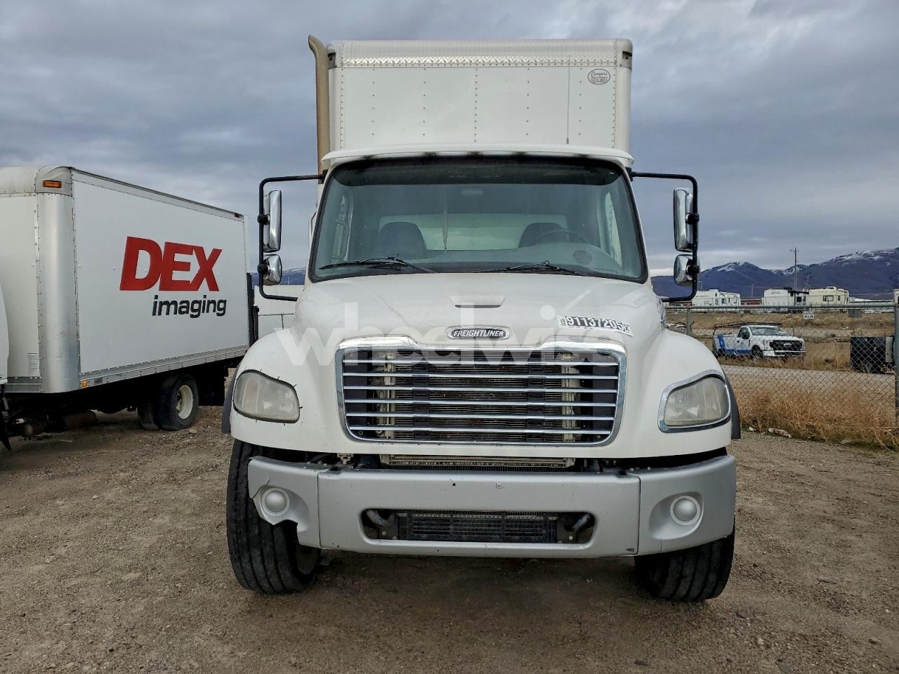 Photo 5 of 2015 FREIGHTLINER BUSINESS CLASS M2 BOX TRUCK (VIN 1FVACWDU4FHGL5705)