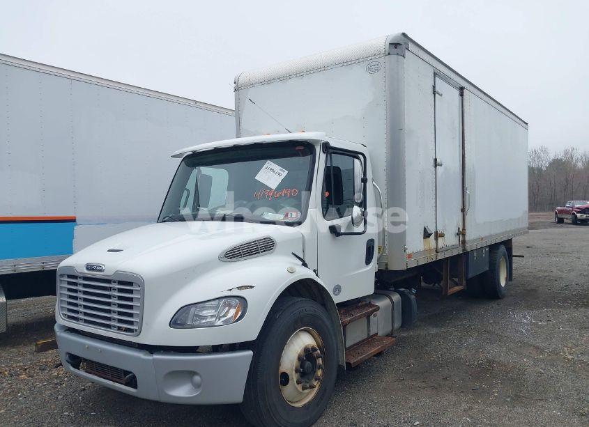 Photo 2 of 2016 Freightliner M2 106 MEDIUM DUTY (VIN 1FVACWDU7GHHJ2827)