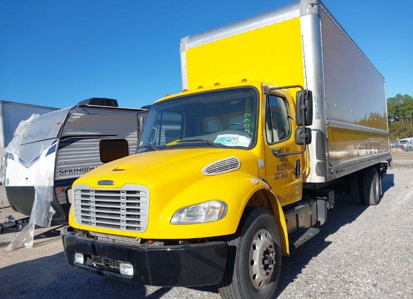 Photo 11 of 2018 Freightliner M2 106 (VIN 1FVACWFB7JHJH5565)