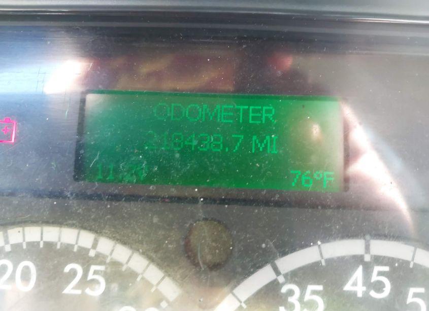 Photo 5 of 2018 Freightliner M2 106 (VIN 1FVACWFB7JHJH5565)