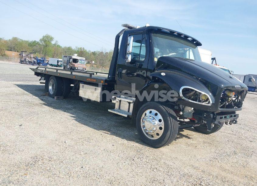 2023 Freightliner M2 106 (VIN 1FVACWFC1PHUK4190) main photo