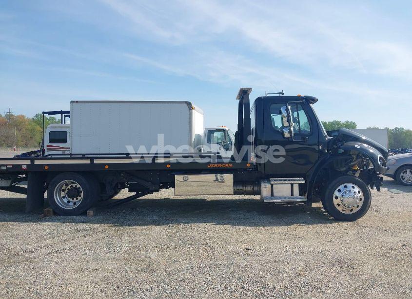 Photo 13 of 2023 Freightliner M2 106 (VIN 1FVACWFC1PHUK4190)