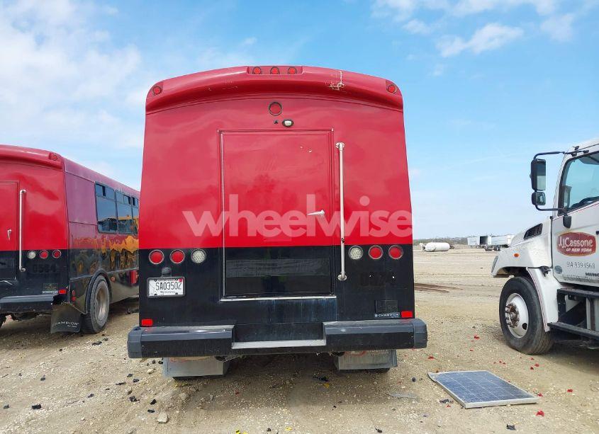 Photo 15 of 2018 Freightliner M2 106 (VIN 1FVACWFC3JHJV5780)