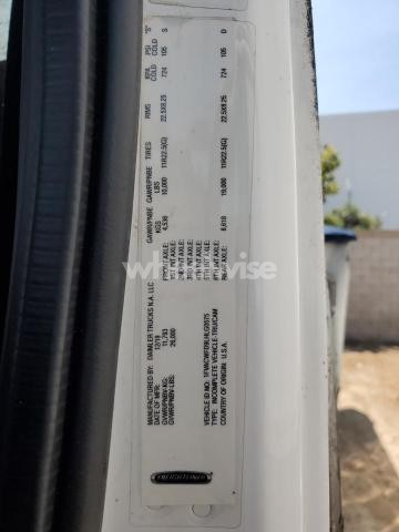 Photo 2 of 2020 FREIGHTLINER M2 106 MEDIUM DUTY N/A (VIN 1FVACWFD9LHLG0575)