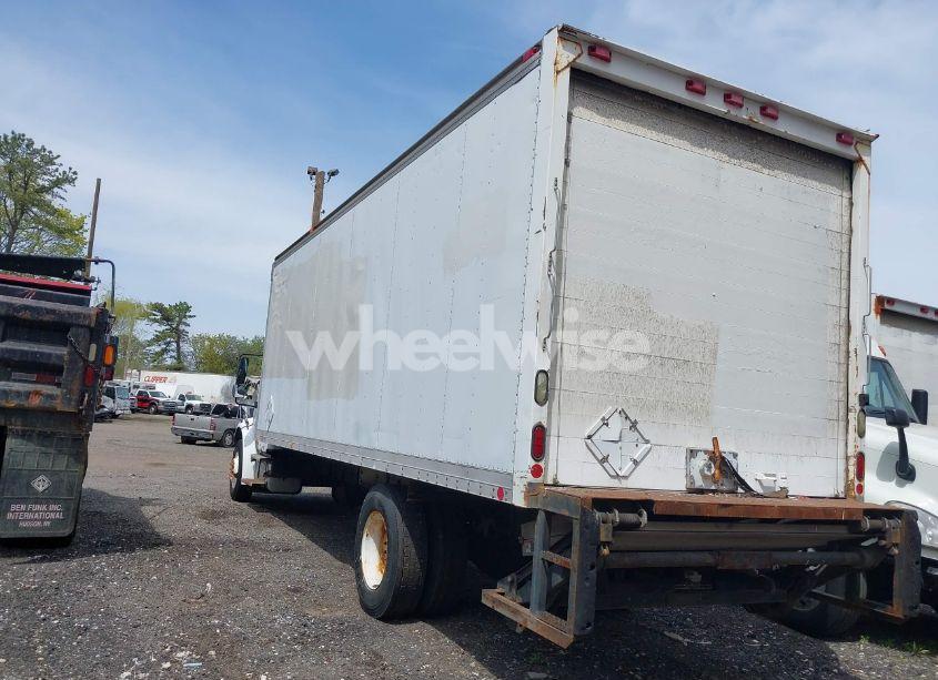 Photo 3 of 2006 Freightliner M2 106 MEDIUM DUTY (VIN 1FVACXCS46HW08328)