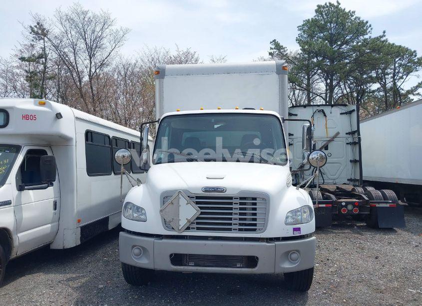 Photo 11 of 2006 Freightliner M2 106 MEDIUM DUTY (VIN 1FVACXCS46HW08331)