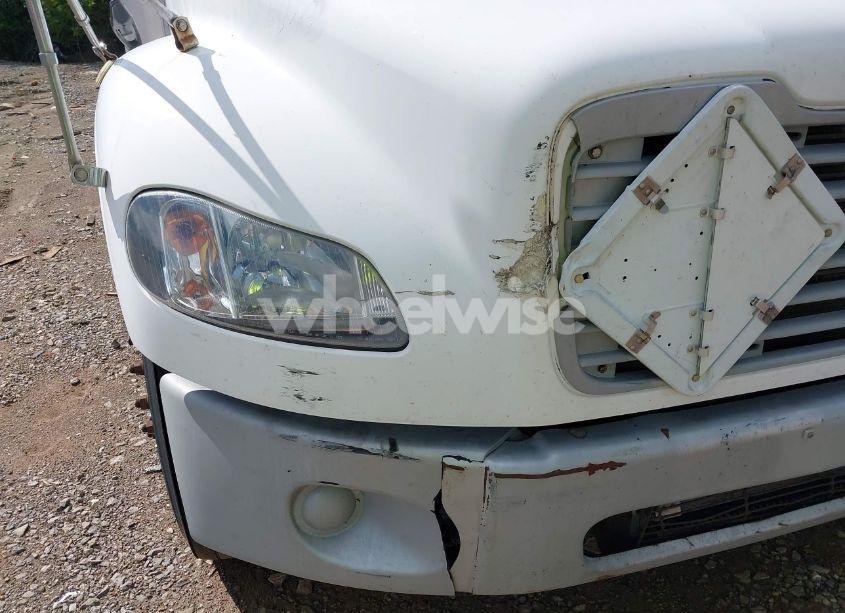 Photo 12 of 2006 Freightliner M2 106 MEDIUM DUTY (VIN 1FVACXCS46HW08359)