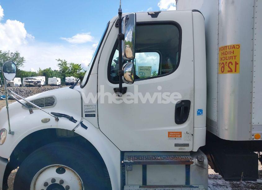 Photo 15 of 2006 Freightliner M2 106 MEDIUM DUTY (VIN 1FVACXCS46HW08359)