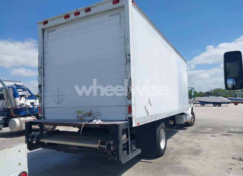 Photo 4 of 2006 Freightliner M2 106 MEDIUM DUTY (VIN 1FVACXCS96HW08325)