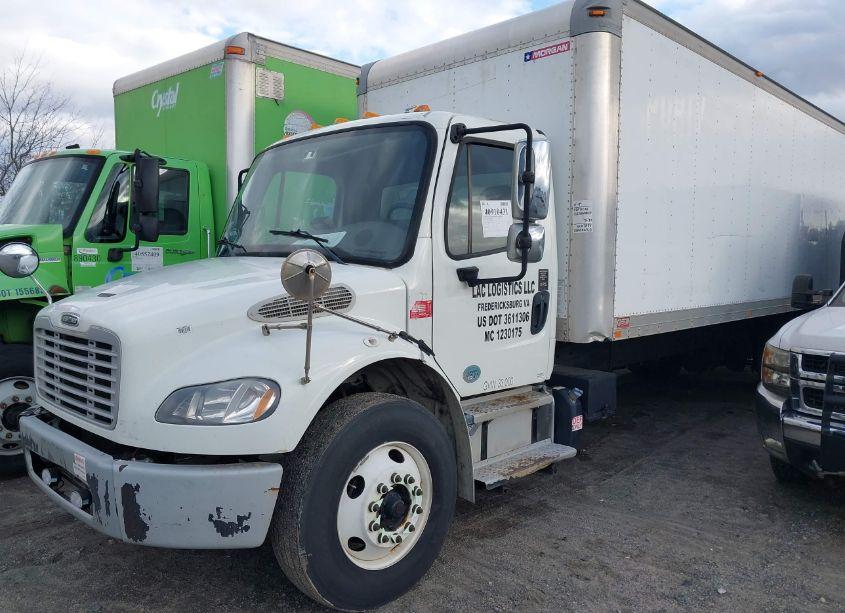Photo 2 of 2016 Freightliner M2 106 MEDIUM DUTY (VIN 1FVACXDT5GHHD0753)