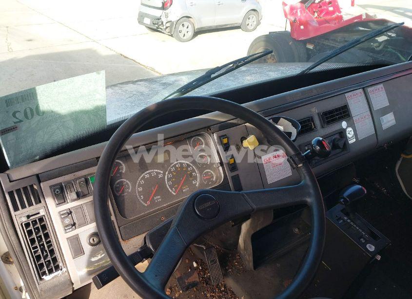 Photo 7 of 2004 Freightliner Medium CONVENTIONAL FL80 (VIN 1FVHBXAK04HM51902)