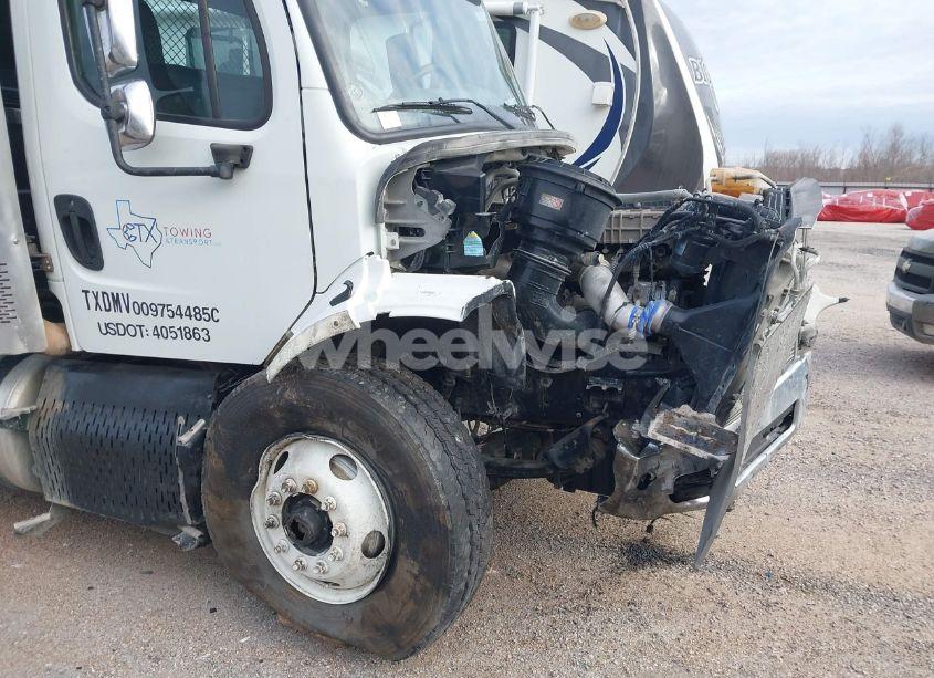 Photo 11 of 2015 Freightliner M2 112 MEDIUM DUTY (VIN 1FVHC5DV9FHGR2127)