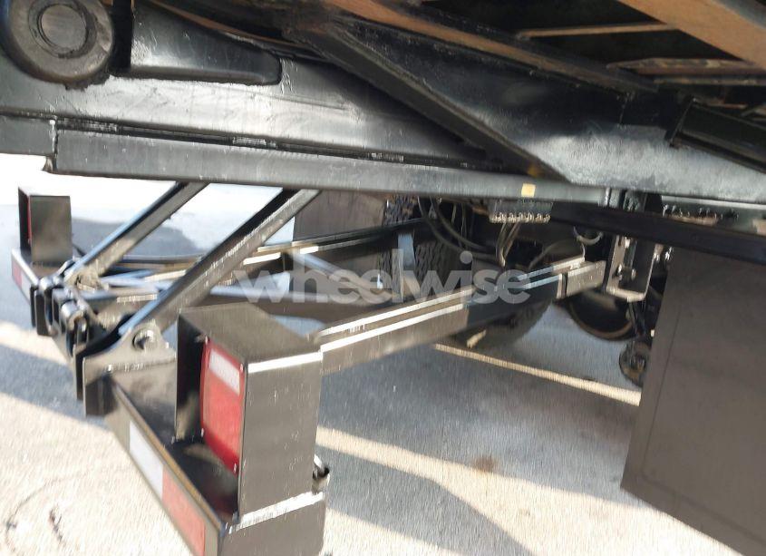 Photo 21 of 2017 Freightliner M2 106 (VIN 1FVHCYCY6HHHZ0922)