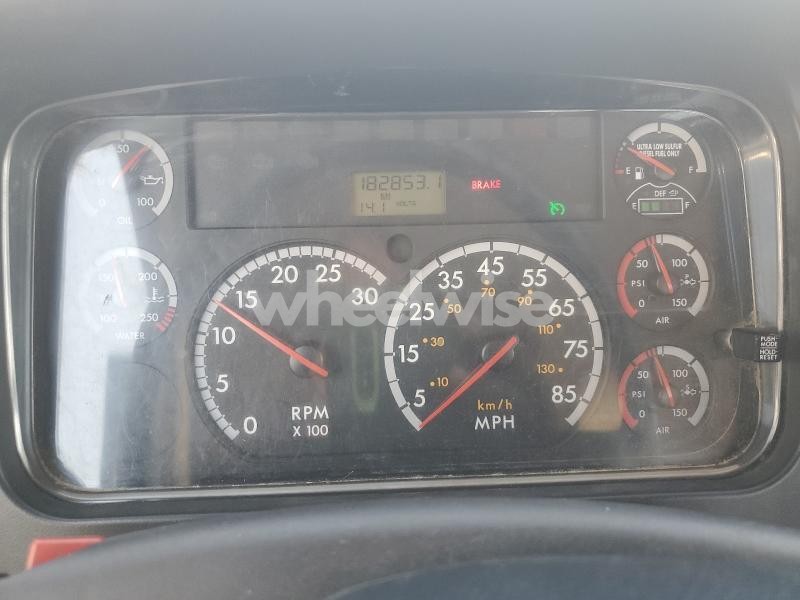 Photo 5 of 2014 FREIGHTLINER BUSINESS CLASS M2 FLATBED TRUCK (VIN 1FVHCYCY9EHFL6066)