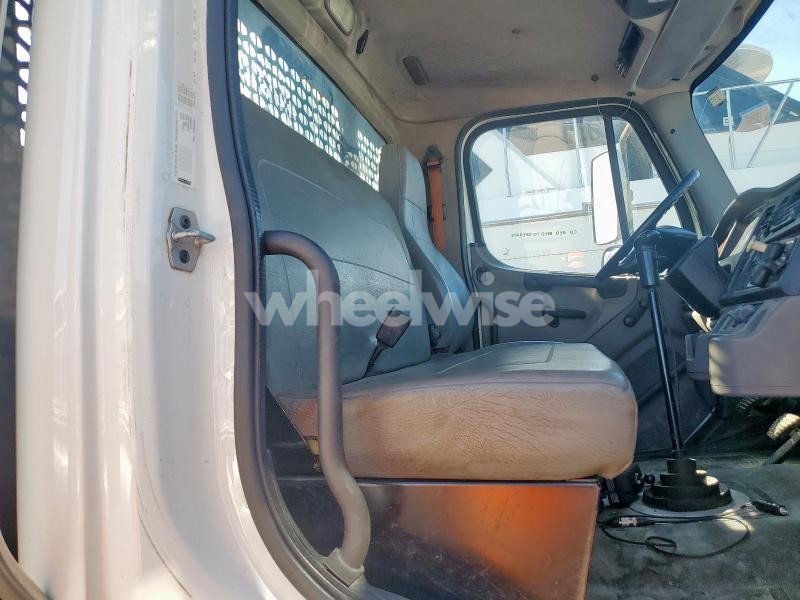 Photo 8 of 2014 FREIGHTLINER BUSINESS CLASS M2 FLATBED TRUCK (VIN 1FVHCYCY9EHFL6066)