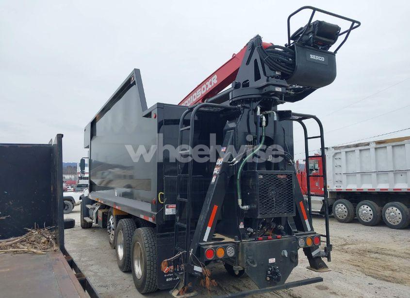 Photo 3 of 2025 Freightliner 114sd N/A (VIN 1FVMG3FMXSHVP5613)