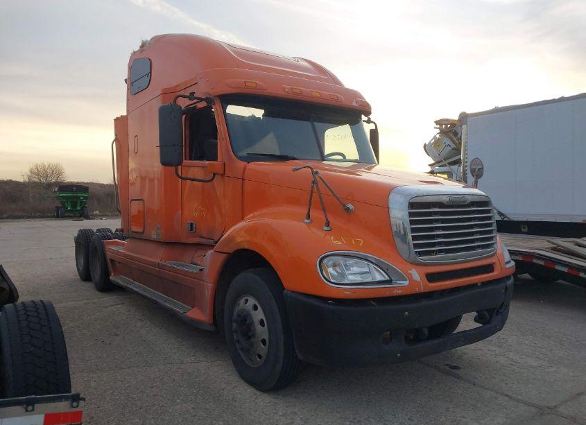 2013 Freightliner Columbia COLUMBIA (VIN 1FVXA7002DDBX5859) main photo