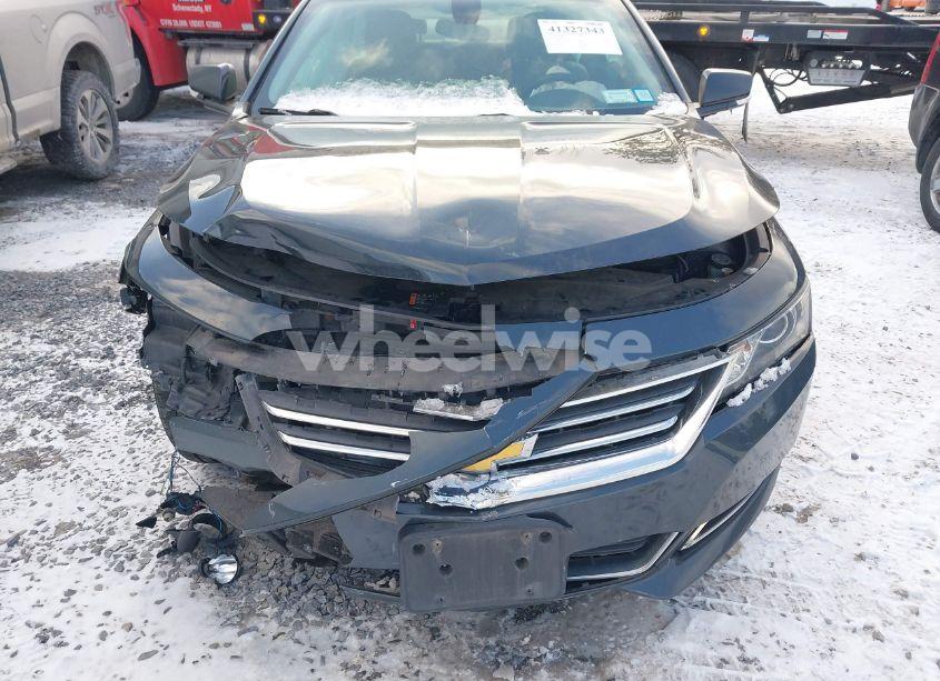 Photo 6 of 2018 Chevrolet Impala 1LT (VIN 1G1105S30JU122224)