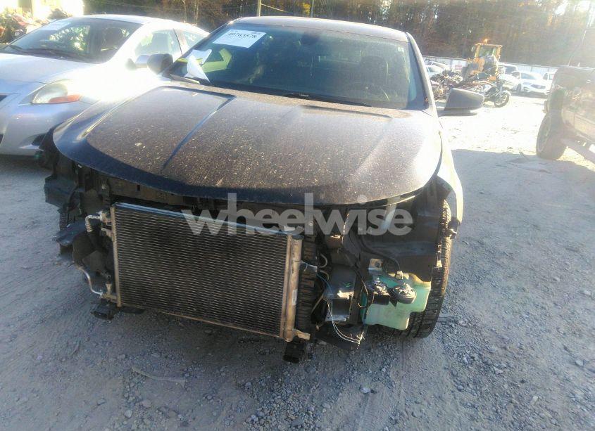 Photo 12 of 2017 Chevrolet Impala 1LT (VIN 1G1105S31HU190476)