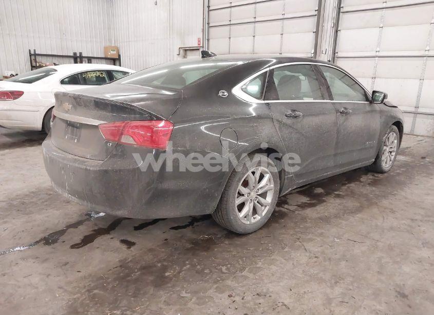 Photo 4 of 2018 Chevrolet Impala 1LT (VIN 1G1105S31JU108137)