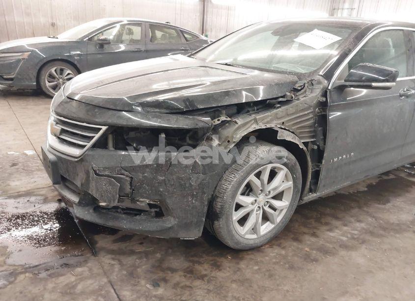 Photo 6 of 2018 Chevrolet Impala 1LT (VIN 1G1105S31JU108137)