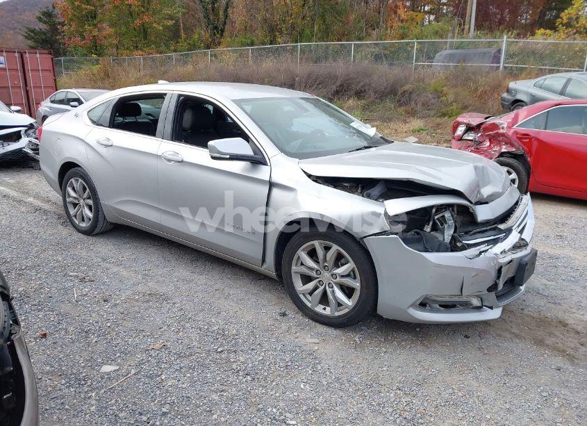 2018 Chevrolet Impala 1LT (VIN 1G1105S31JU149545) main photo