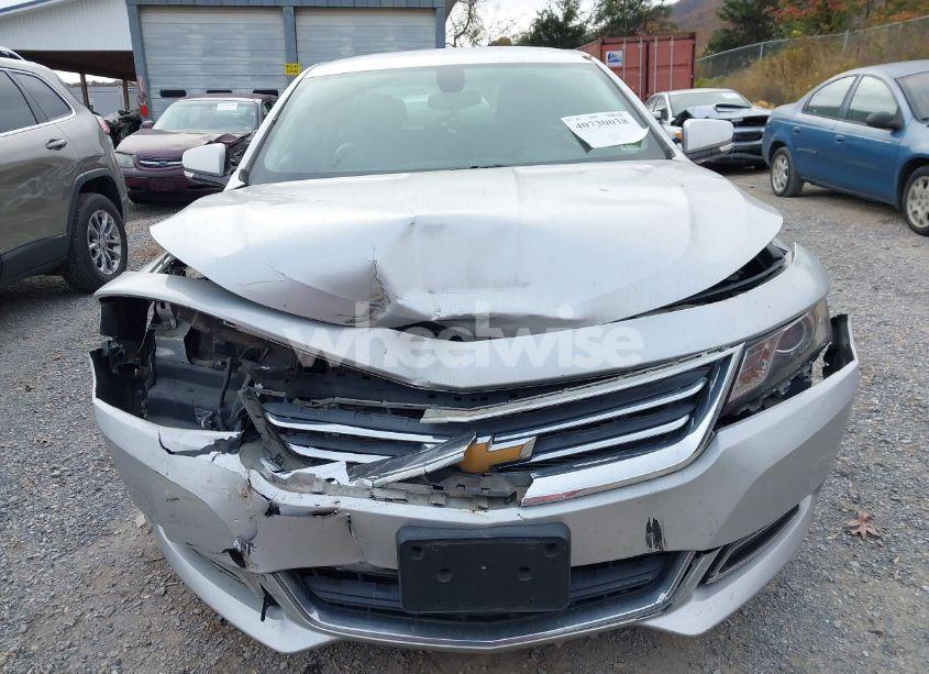 Photo 13 of 2018 Chevrolet Impala 1LT (VIN 1G1105S31JU149545)
