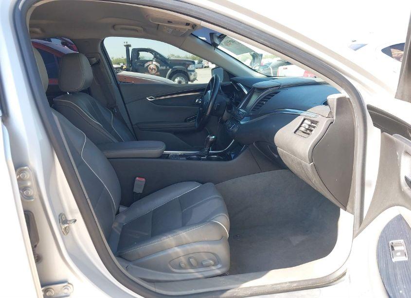 Photo 5 of 2019 Chevrolet Impala PREMIER (VIN 1G1105S31KU104039)
