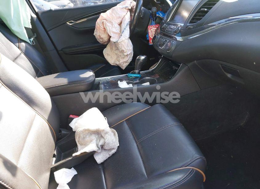 Photo 5 of 2019 Chevrolet Impala PREMIER (VIN 1G1105S32KU106396)
