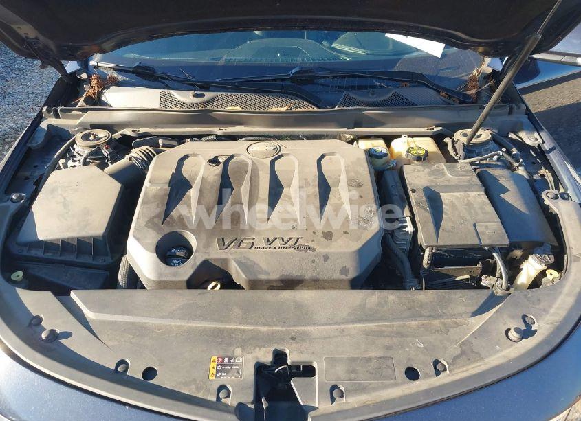 Photo 10 of 2018 Chevrolet Impala 1LT (VIN 1G1105S34JU125255)