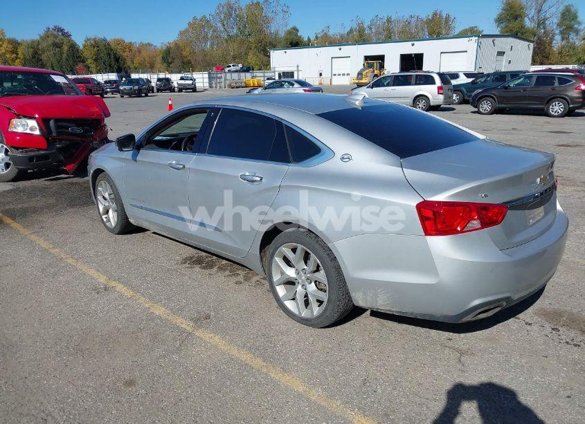 Photo 3 of 2020 Chevrolet Impala FWD PREMIER (VIN 1G1105S35LU102358)
