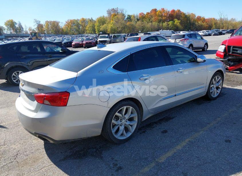 Photo 4 of 2020 Chevrolet Impala FWD PREMIER (VIN 1G1105S35LU102358)