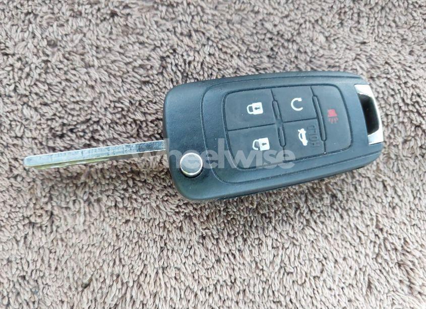 Photo 11 of 2017 Chevrolet Impala 1LT (VIN 1G1105S37HU119184)