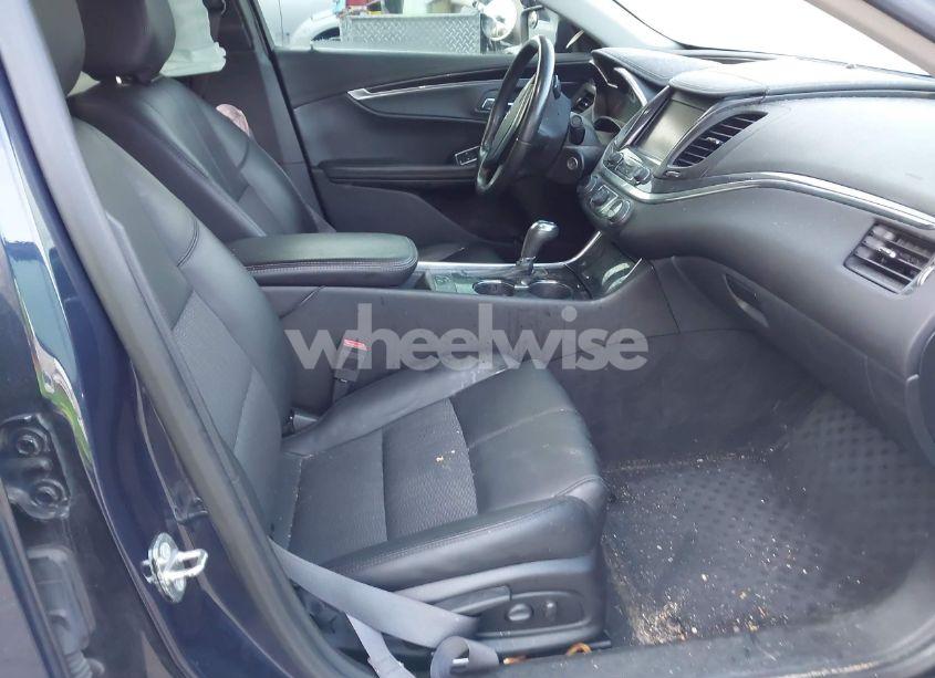 Photo 5 of 2017 Chevrolet Impala 1LT (VIN 1G1105S37HU119184)