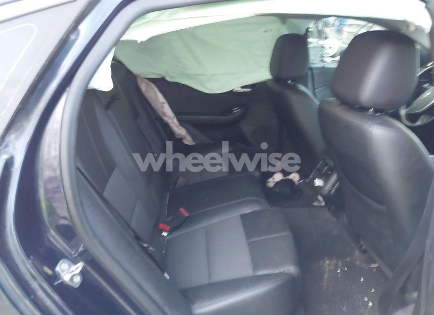 Photo 8 of 2017 Chevrolet Impala 1LT (VIN 1G1105S37HU119184)