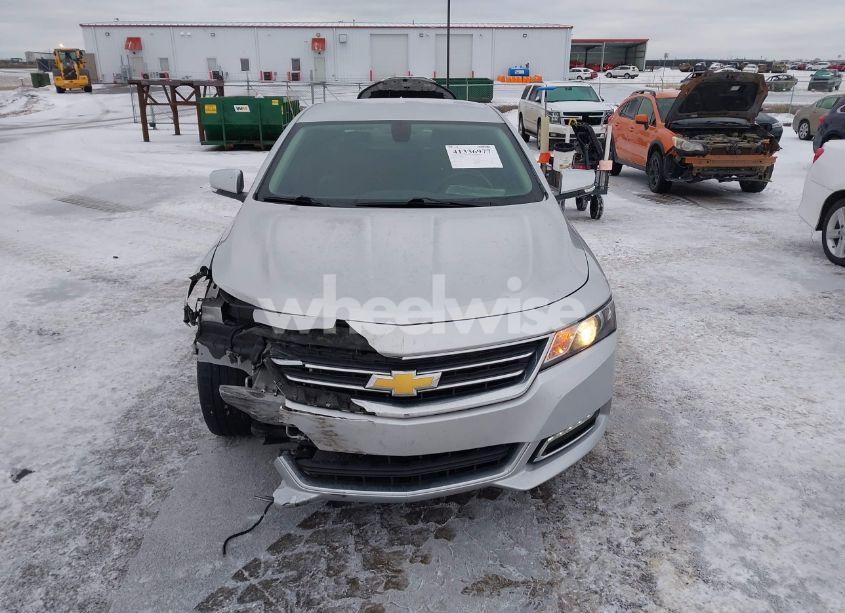 Photo 12 of 2018 Chevrolet Impala 1LT (VIN 1G1105S37JU148903)