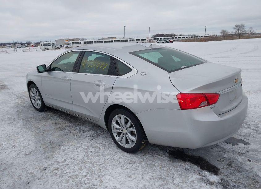 Photo 3 of 2018 Chevrolet Impala 1LT (VIN 1G1105S37JU148903)