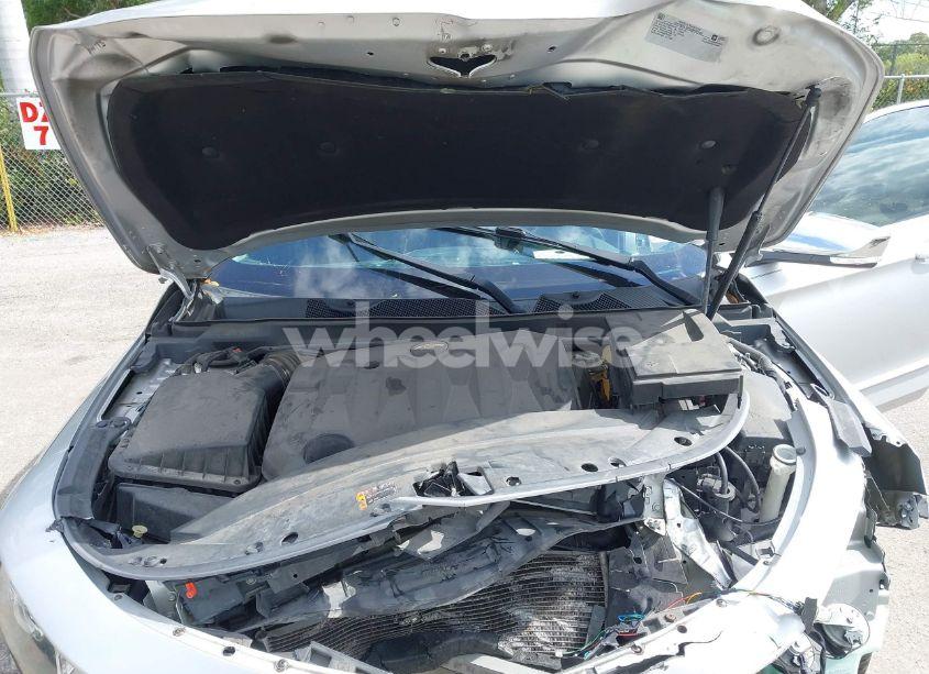 Photo 10 of 2019 Chevrolet Impala PREMIER (VIN 1G1105S37KU121864)