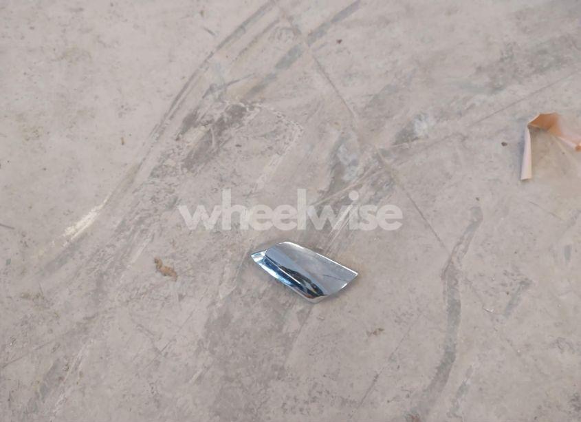 Photo 12 of 2019 Chevrolet Impala PREMIER (VIN 1G1105S37KU145968)