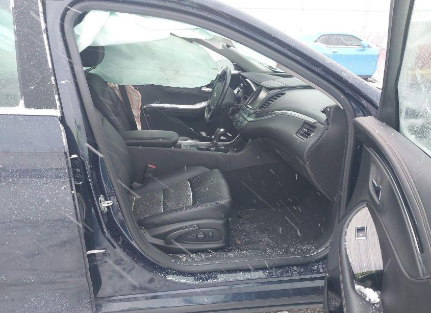 Photo 5 of 2017 Chevrolet Impala 1LT (VIN 1G1105S38HU188837)