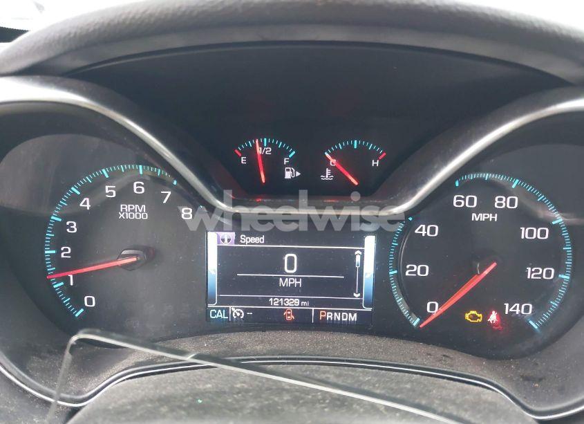 Photo 7 of 2018 Chevrolet Impala 1LT (VIN 1G1105S38JU103386)