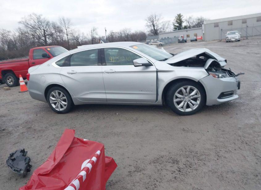 Photo 13 of 2018 Chevrolet Impala 1LT (VIN 1G1105S38JU148389)