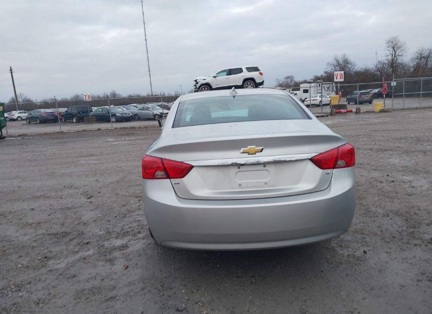 Photo 16 of 2018 Chevrolet Impala 1LT (VIN 1G1105S38JU148389)