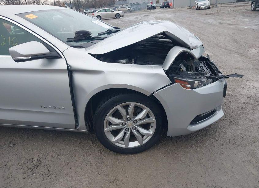Photo 18 of 2018 Chevrolet Impala 1LT (VIN 1G1105S38JU148389)