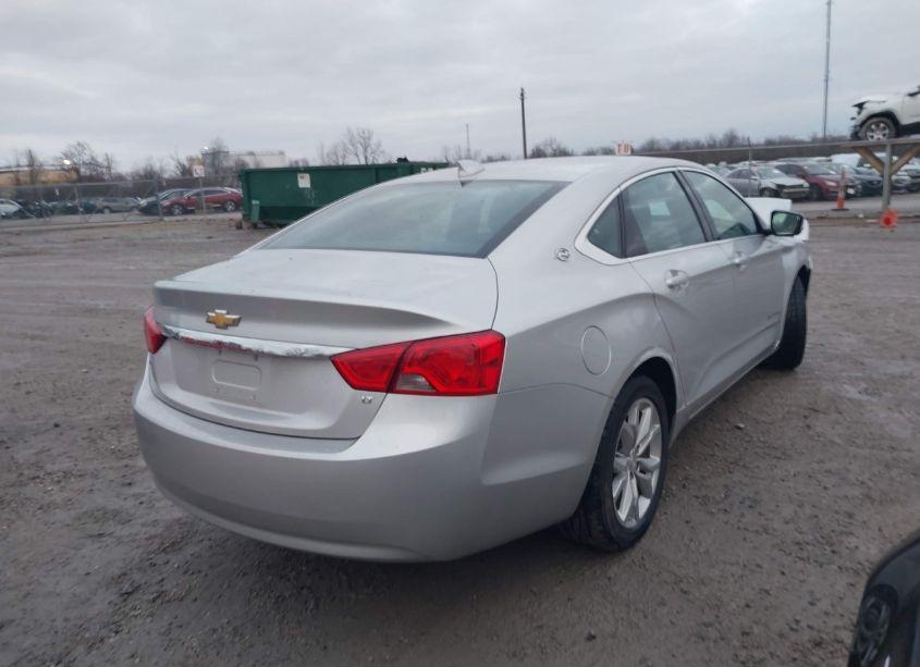 Photo 4 of 2018 Chevrolet Impala 1LT (VIN 1G1105S38JU148389)